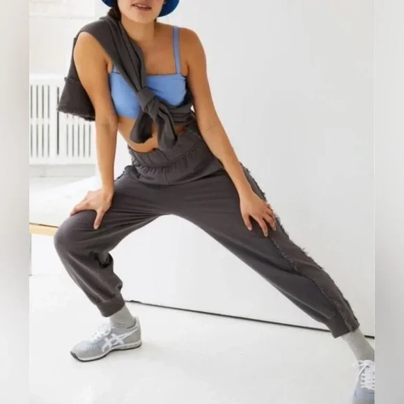 Free People Movement Where The Wind Blows Grey Fringe Jogger Sweatpants Size XS - Picture 3 of 13